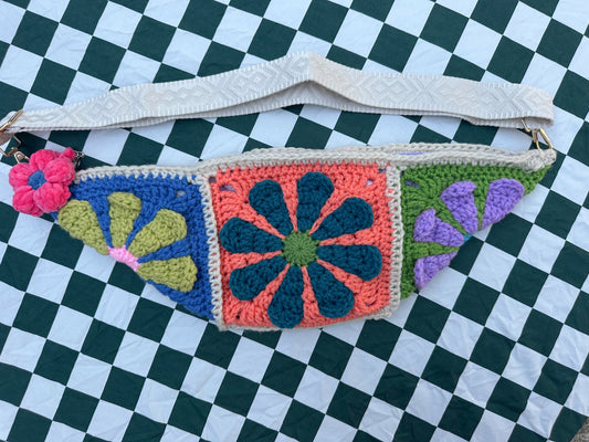Garden Riot Sling-Crochet crossbody
